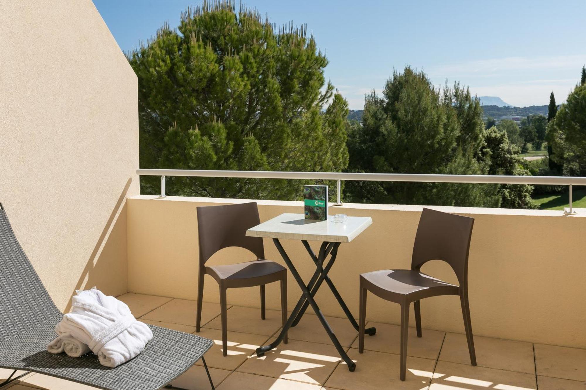 Hotel Birdy By Happyculture Aix-en-Provence Bagian luar foto